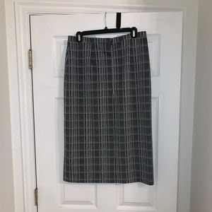 Banana Republic Pencil Skirt - 8 Tall